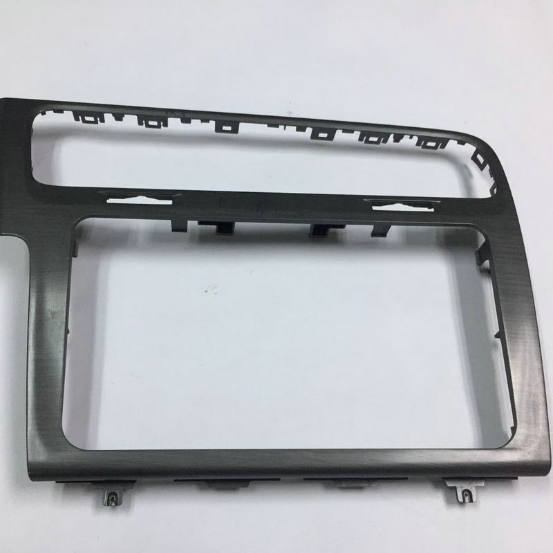 汽車配件內(nèi)飾水轉(zhuǎn)印加工 以高爾夫七為例的專業(yè)應(yīng)用